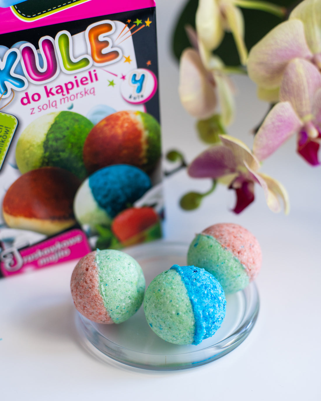 Kule do kąpieli — Truskawkowe Mojito — zbliżenie gotowych kul